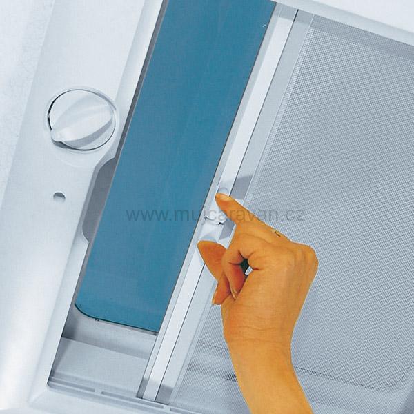 Střešní okno Thule Omni Vent 40 x 40 cm transparentní