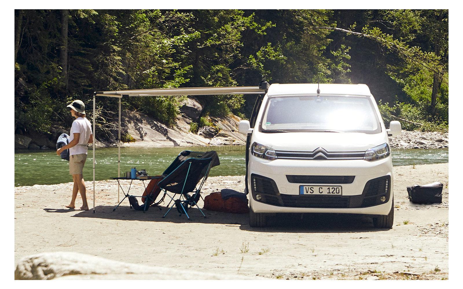 Markýza Thule 3200 - černá