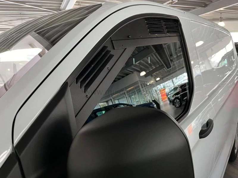 Větrací mřížky pro Ford V710/Transit Custom/Tourneo (> 10/2023)