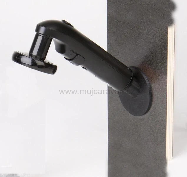 Adaptér pro kempingovou aku ruční sprchu