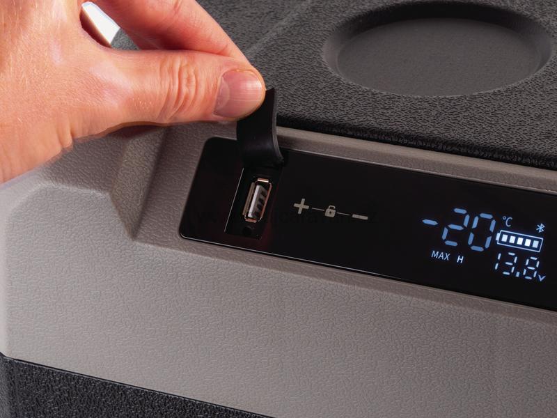 Kompresorový chladicí box Carbest DualCooler 45