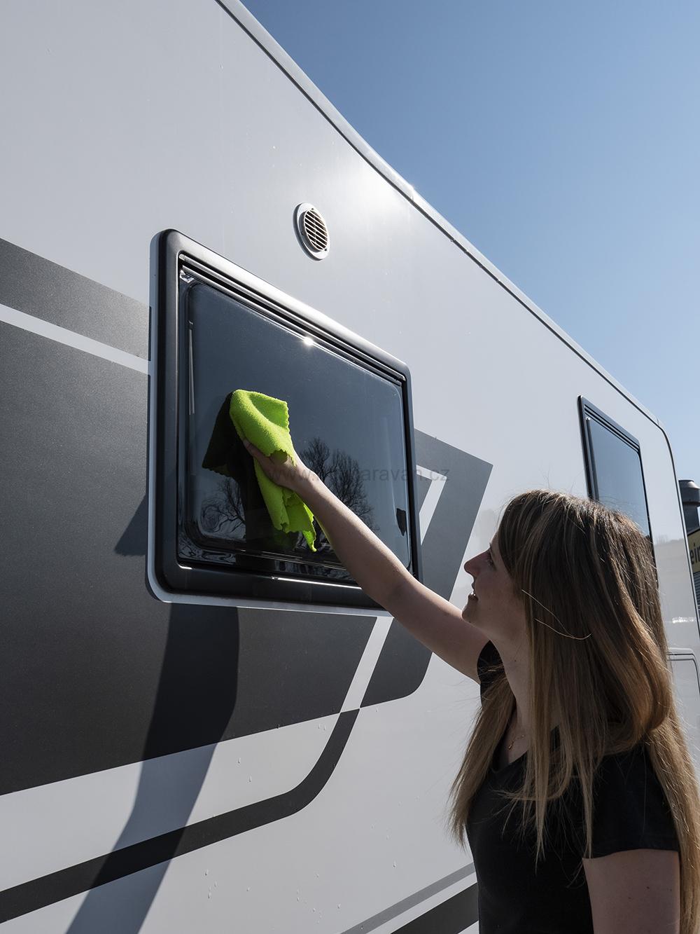 Čistič na okna Sonax Caravan