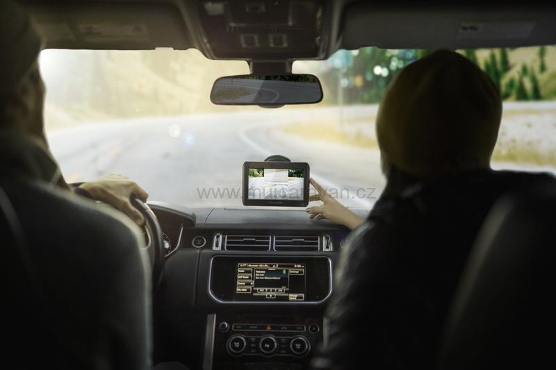 Bezdrátová zadní kamera Lippert Furrion Vision S 5"