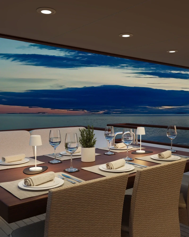 Stolní lampa MONACO bílá