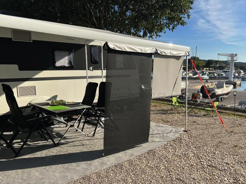 SunBreak – roleta pro markýzu proti slunci, sv. šedá