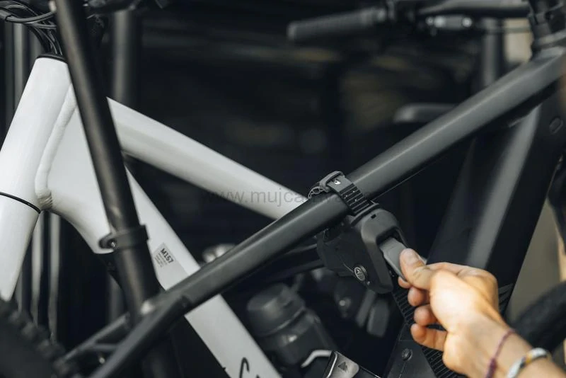 Nosič kol Thule VeloTrack pro dodávky