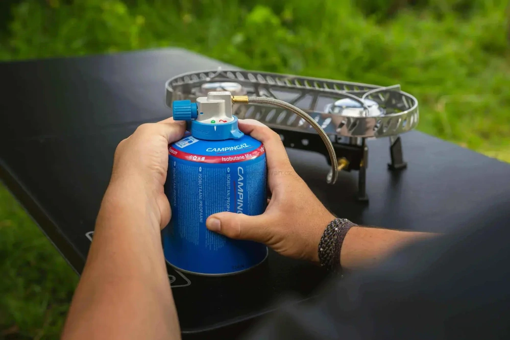 Plynový kartušový vařič Campingaz CAMP & TREK TWIN CONNECT