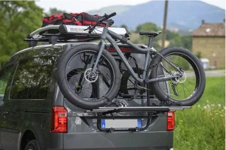 Zadní nosič kol Menabo SHADOW - pro VW T5 2003-2015