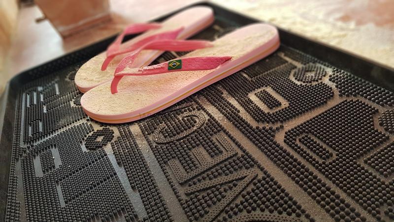 Gumový odkapávač na boty, šedý