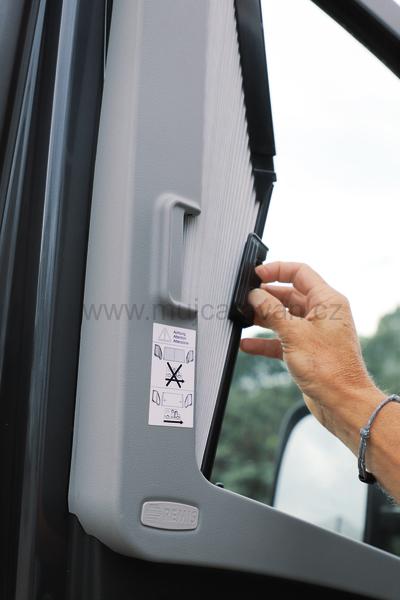 Remifront IV, bočnice - Mercedes Benz Sprinter od 2019, bez madla