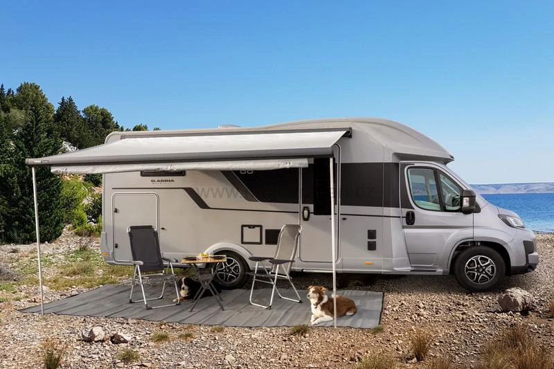 Sluneční čelní clona Samana pro markýzy