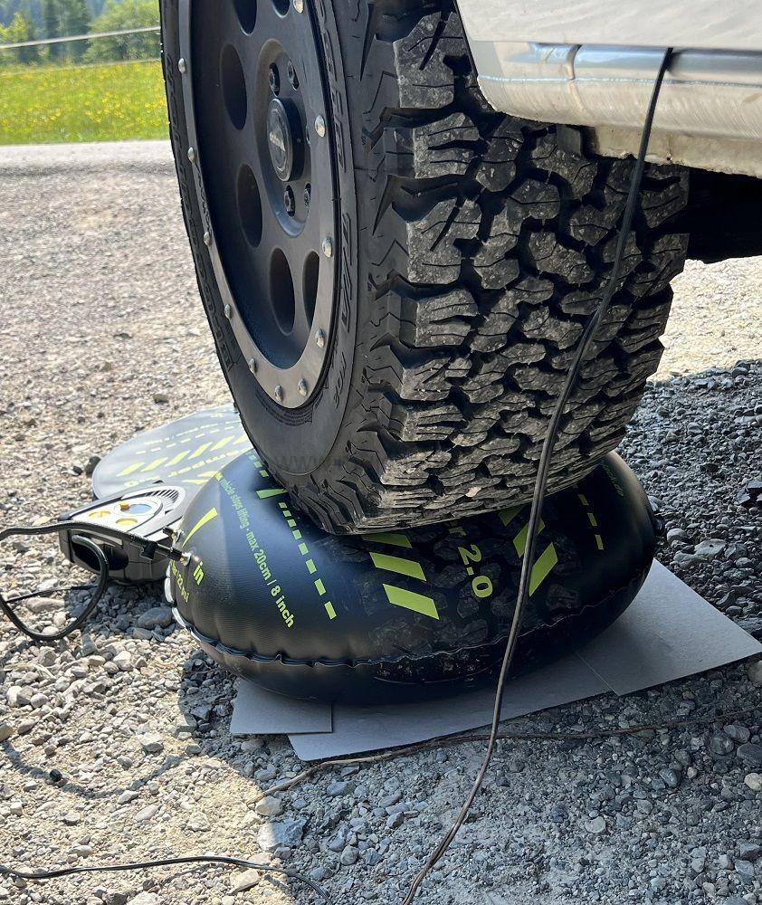 Nafukovací klín Flat Jack Camper 2.0