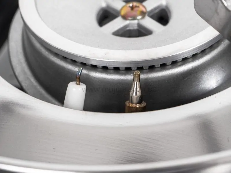 Plynový kartušový vařič GOURMET se zapalovací pojistkou 