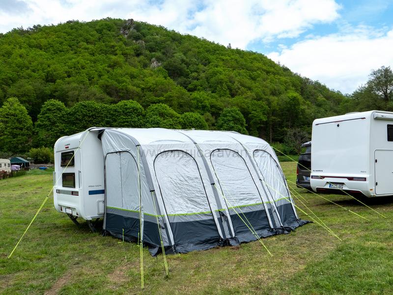 Nafukovací předstan Marina Air 390