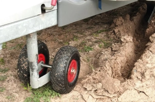 Dvojité opěrné kolo pro dodatečnou montáž