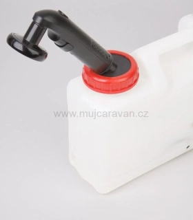 Adaptér pro kempingovou aku ruční sprchu
