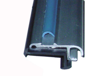 Kédrová okrajová lišta pro předstan 27 x 11 mm - 2 m