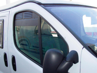 Větrací mřížky pro Renault Trafic, Opel Vivaro a Nissan NV300