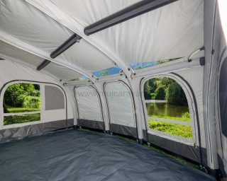 Podlaha pro TAVIRA 390