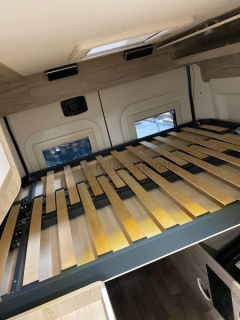 Elektrická spouštěcí postel - pro Fiat Ducato, Peugeot Boxer, Citroen Jumper od 2015